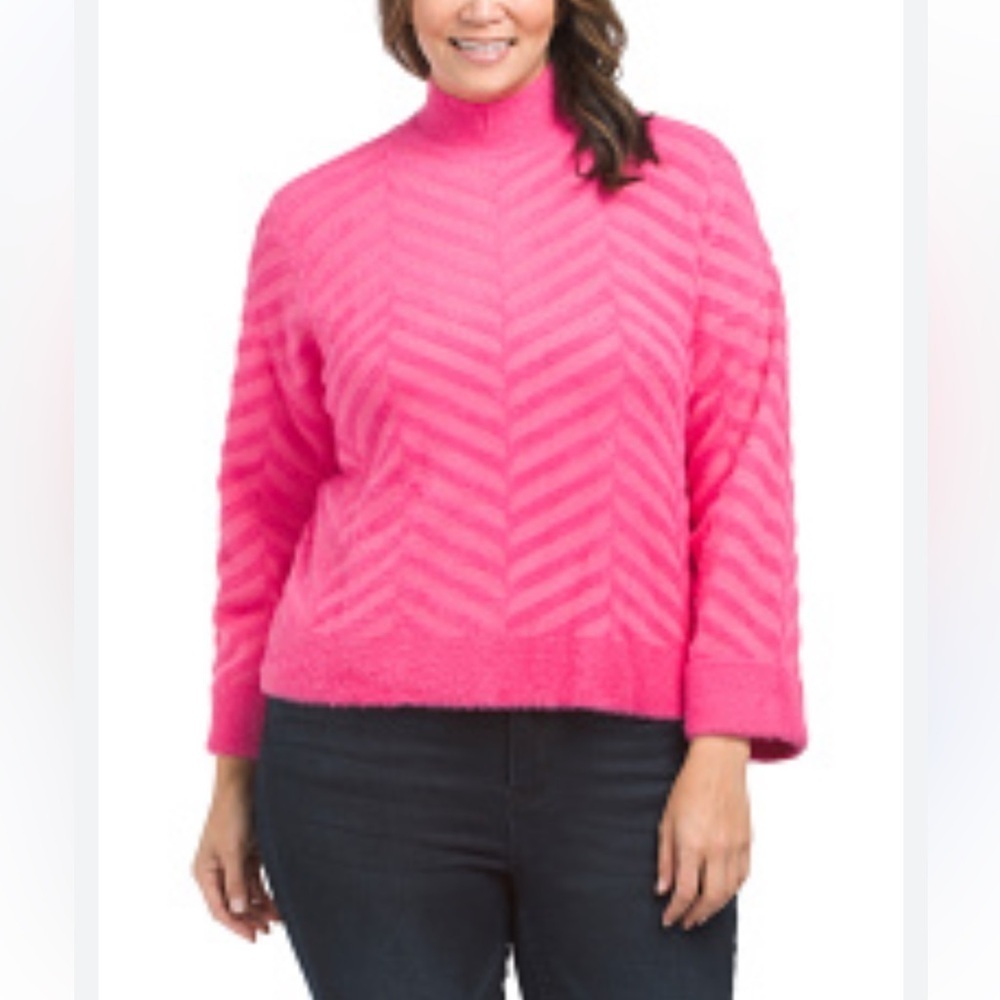 Belldini‎ Women's Mock Neck Sweater Pink Chevron Fuzzy Eyelash Long Sleeve Over